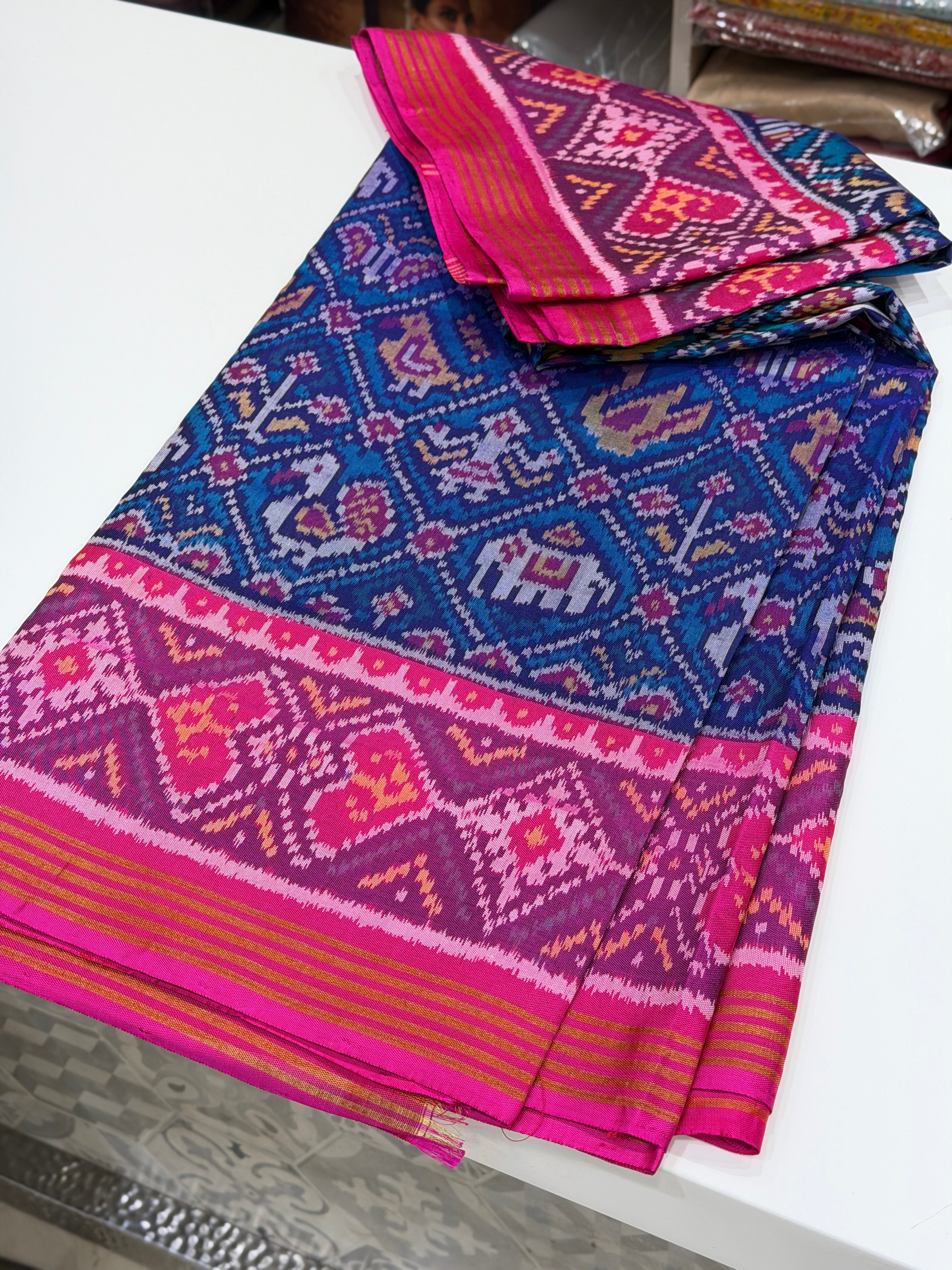 Blue Rani Thambali Ma Figures Pure Silk Patan Patola Handloom Saree