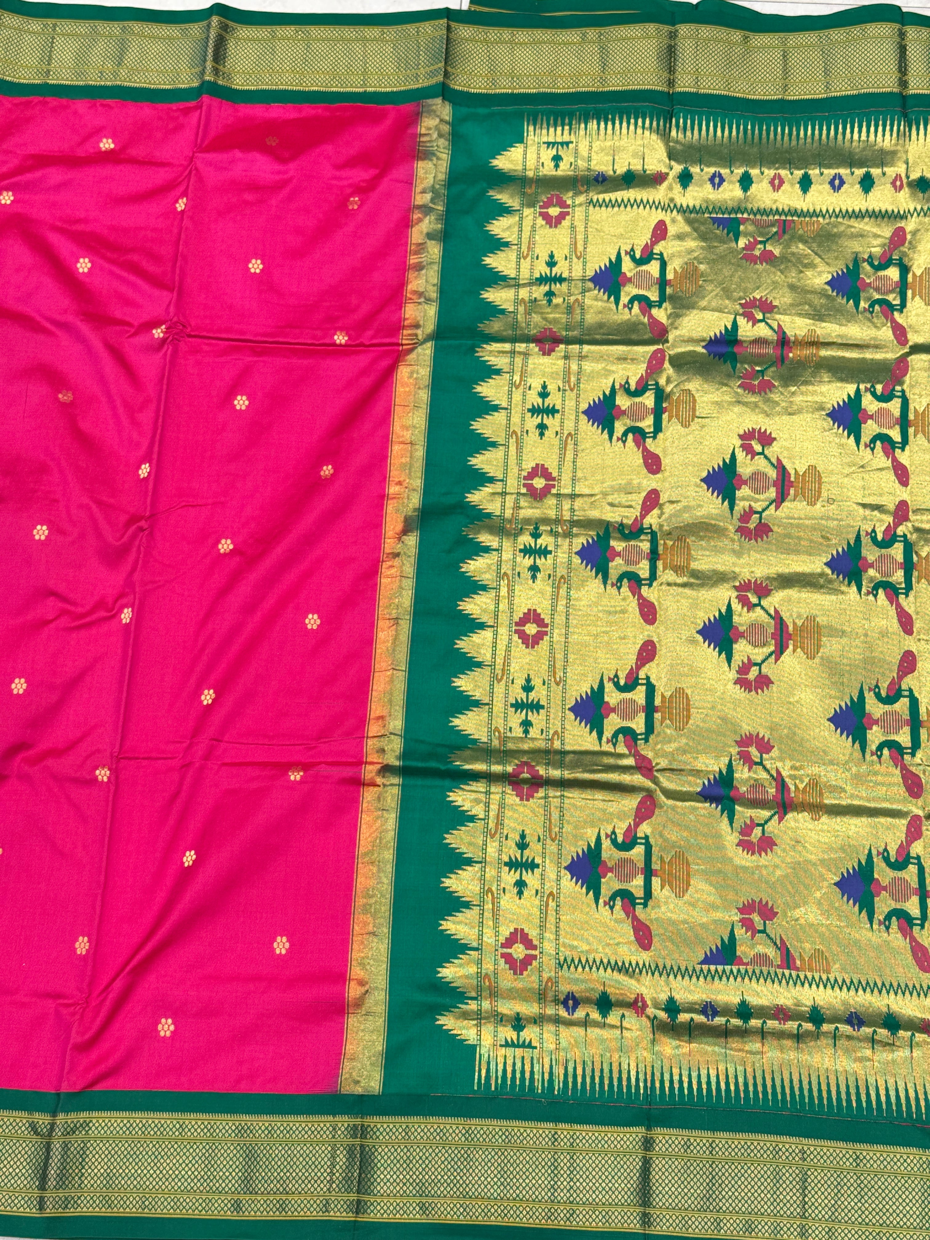 Rani Green Morbangdi Paithani Saree