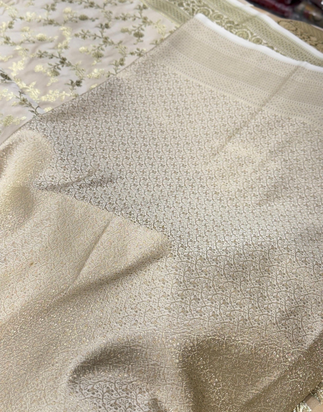 Beige Banarasi Silk Flower Border Saree