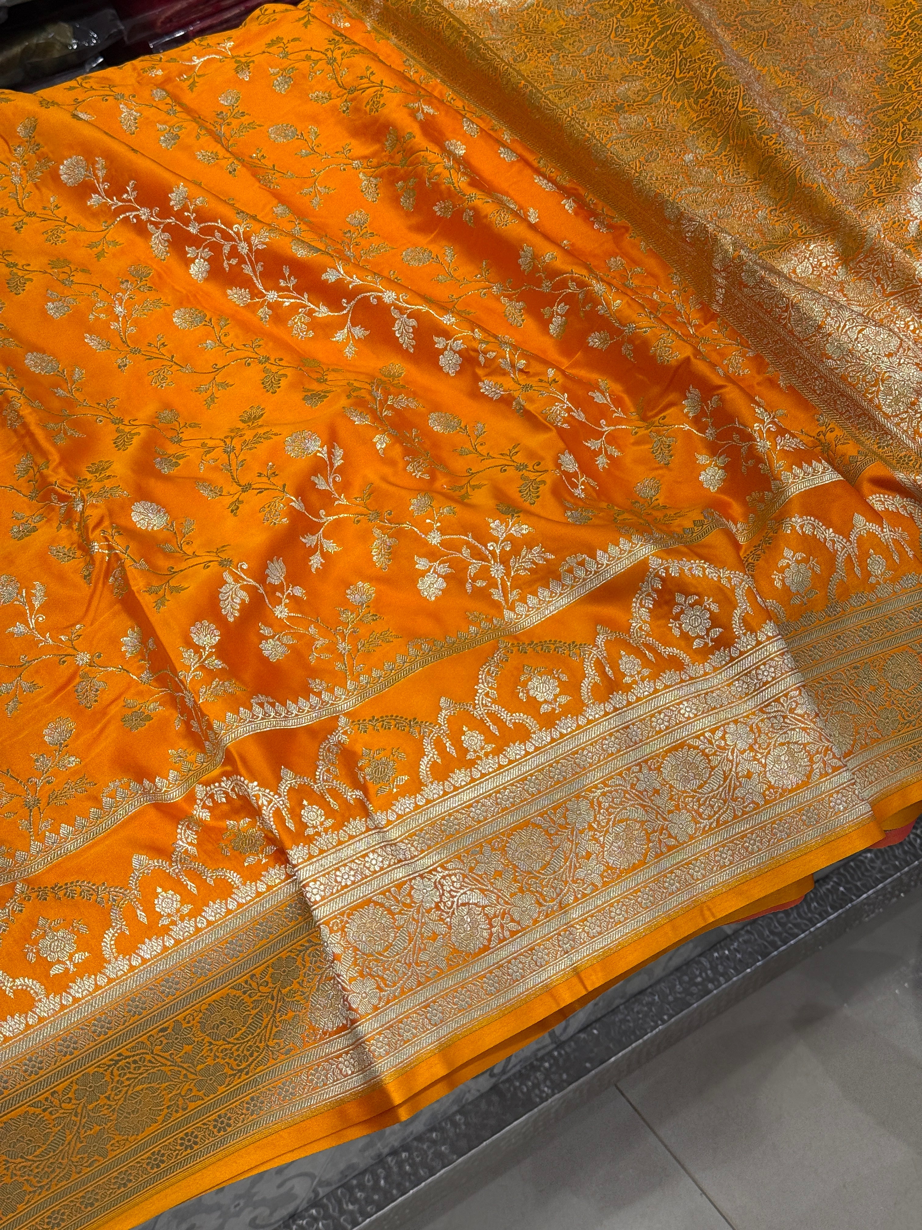 Mango Yellow Banarasi Silk Crown Border Saree