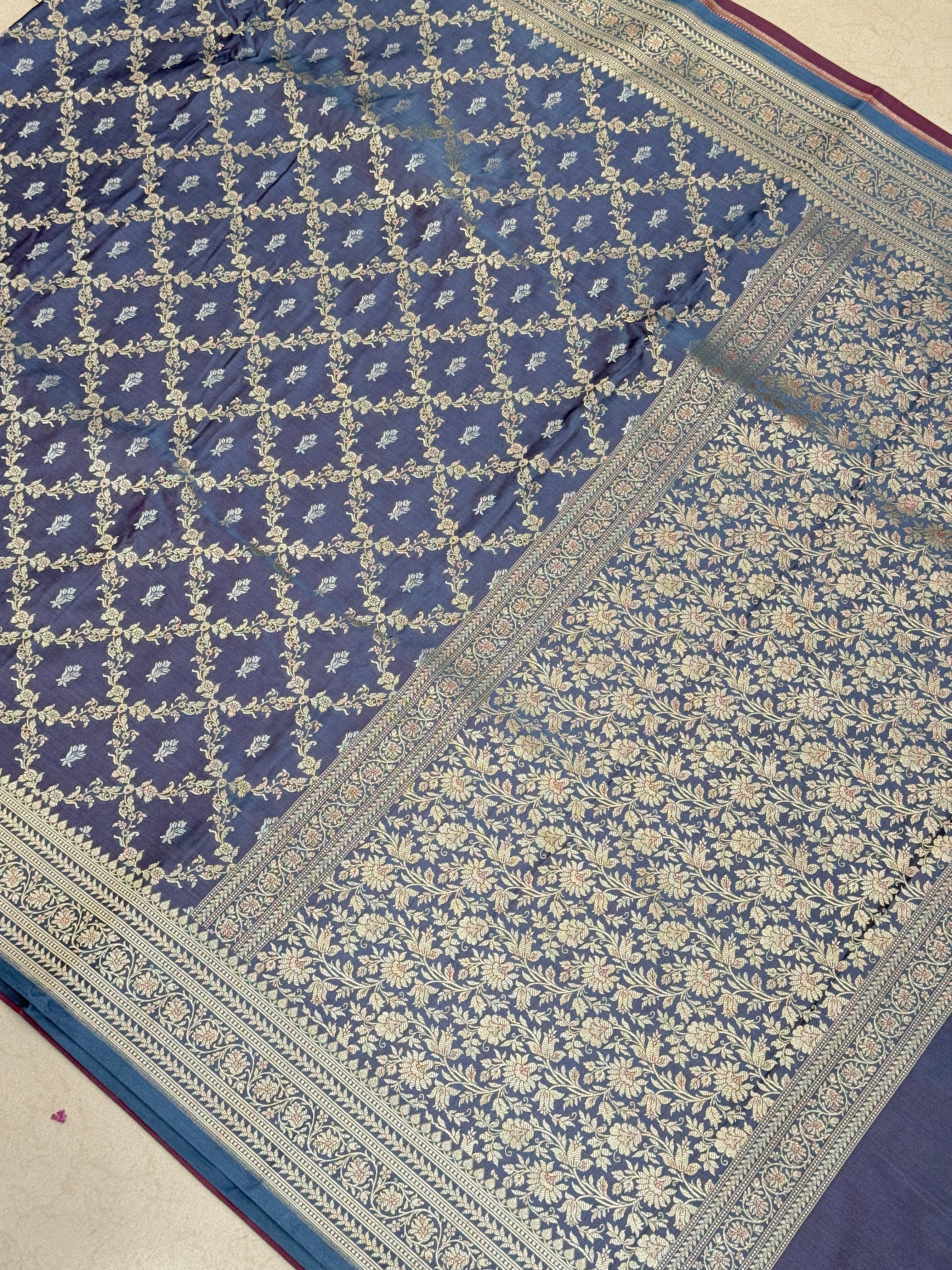 Grey Banarasi Silk Criss Cross Rose Saree