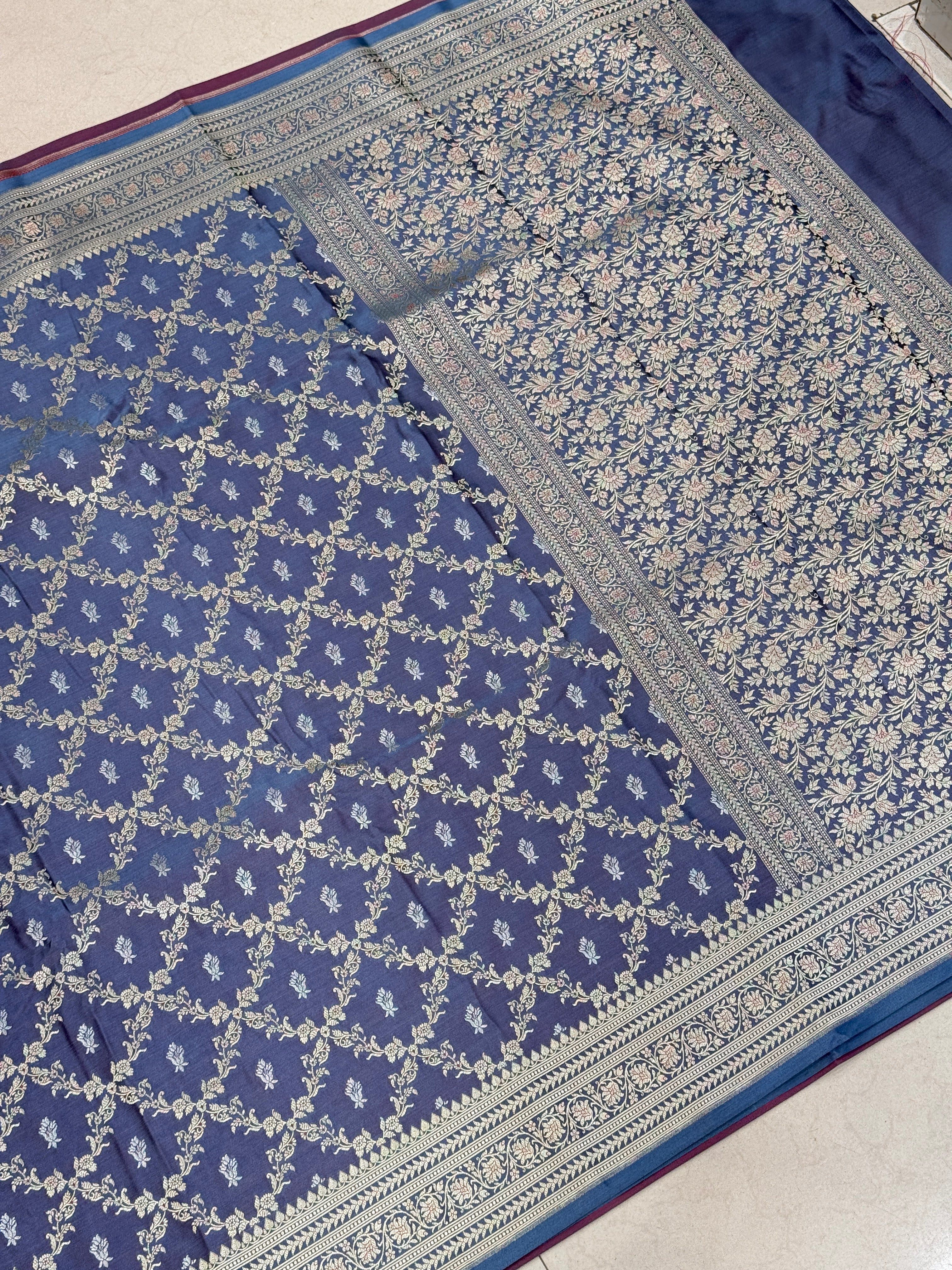 Grey Banarasi Silk Criss Cross Rose Saree