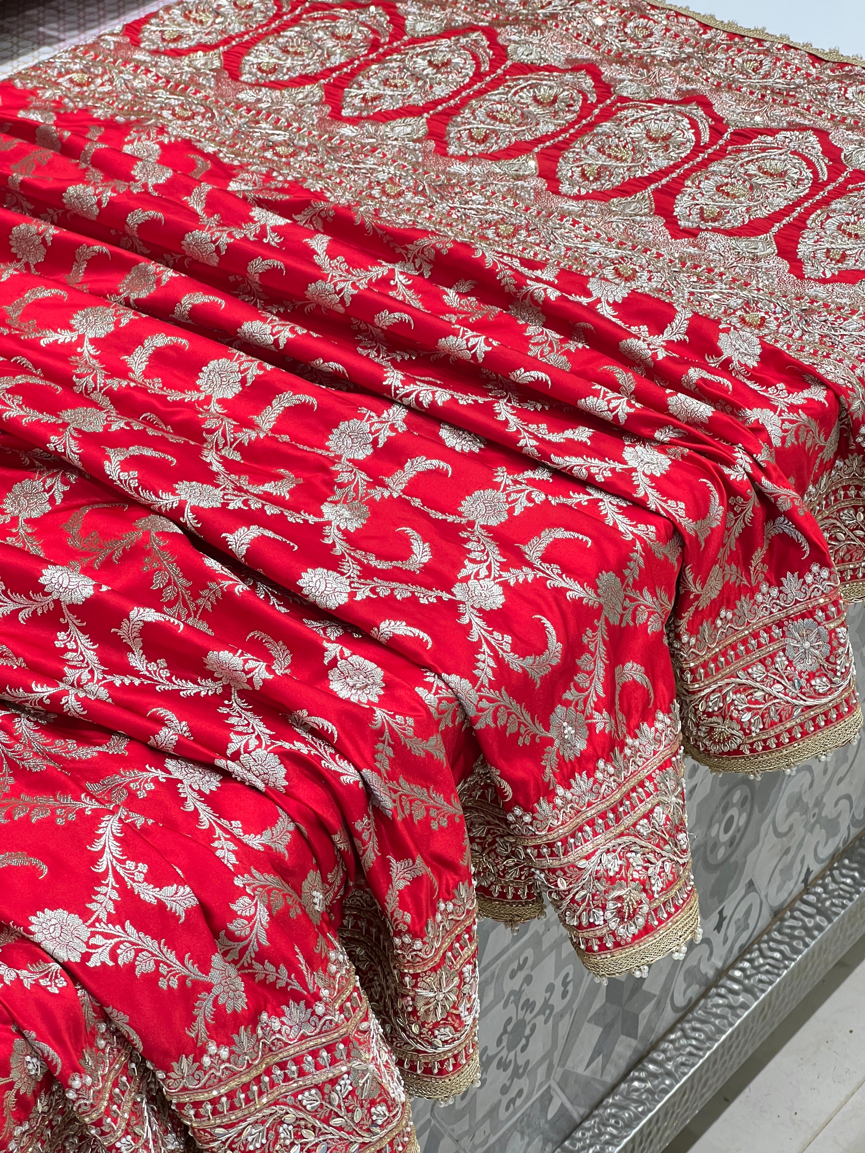 Red Banarasi Silk Sliver Jaal Hand Embroidery Saree