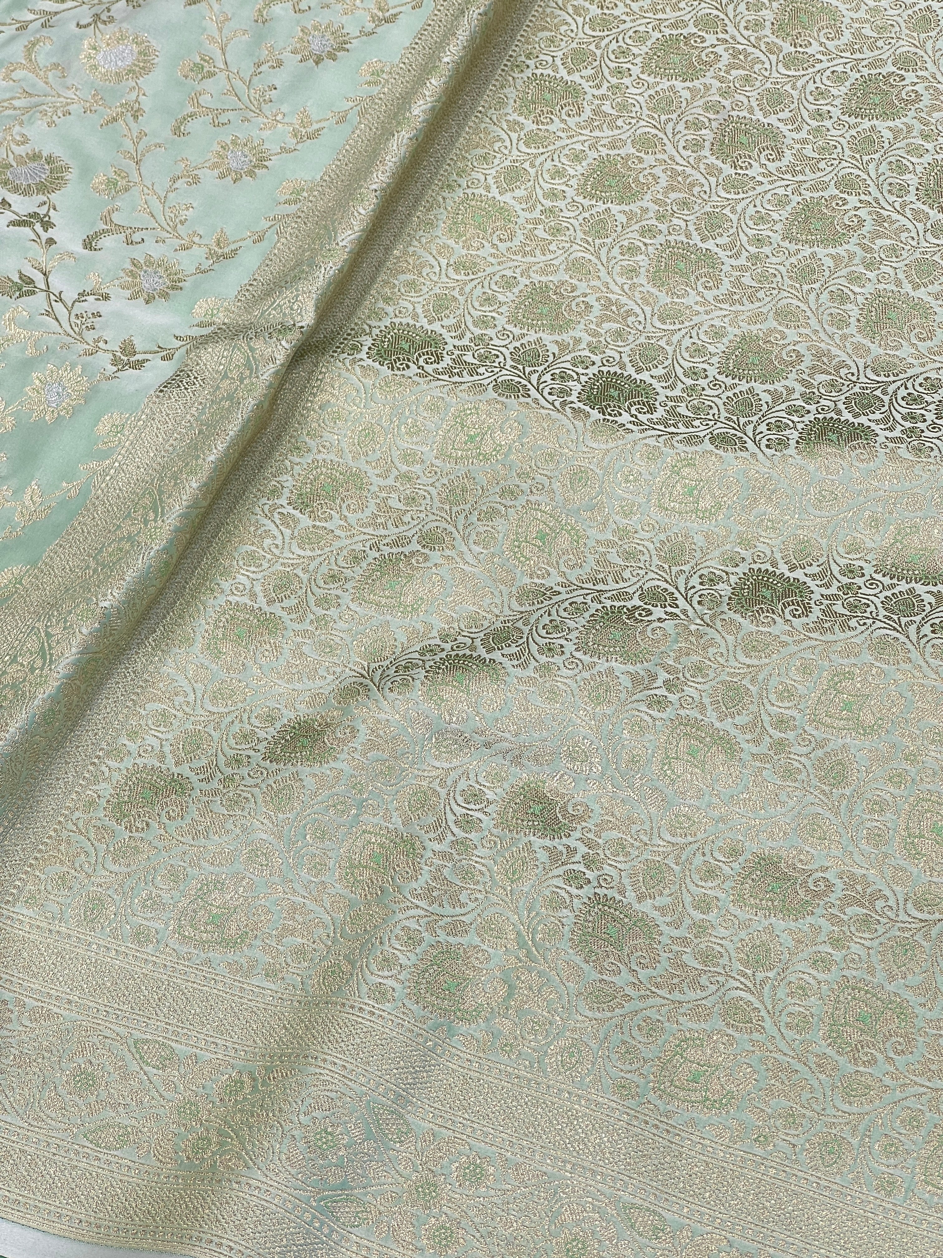 Pista Green Banarasi Silk Small Jaal Saree