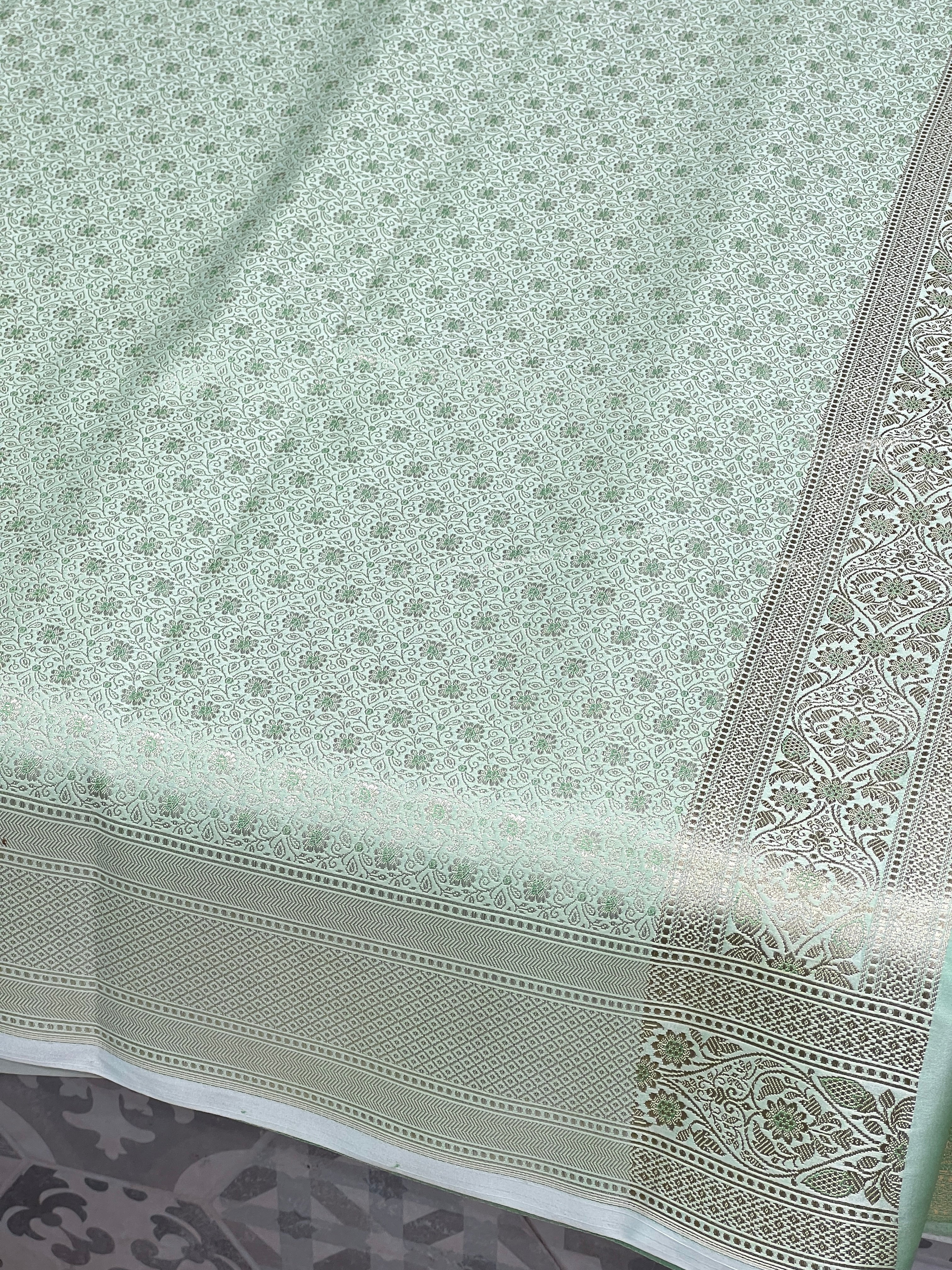 Pista Green Banarasi Silk Small Jaal Saree