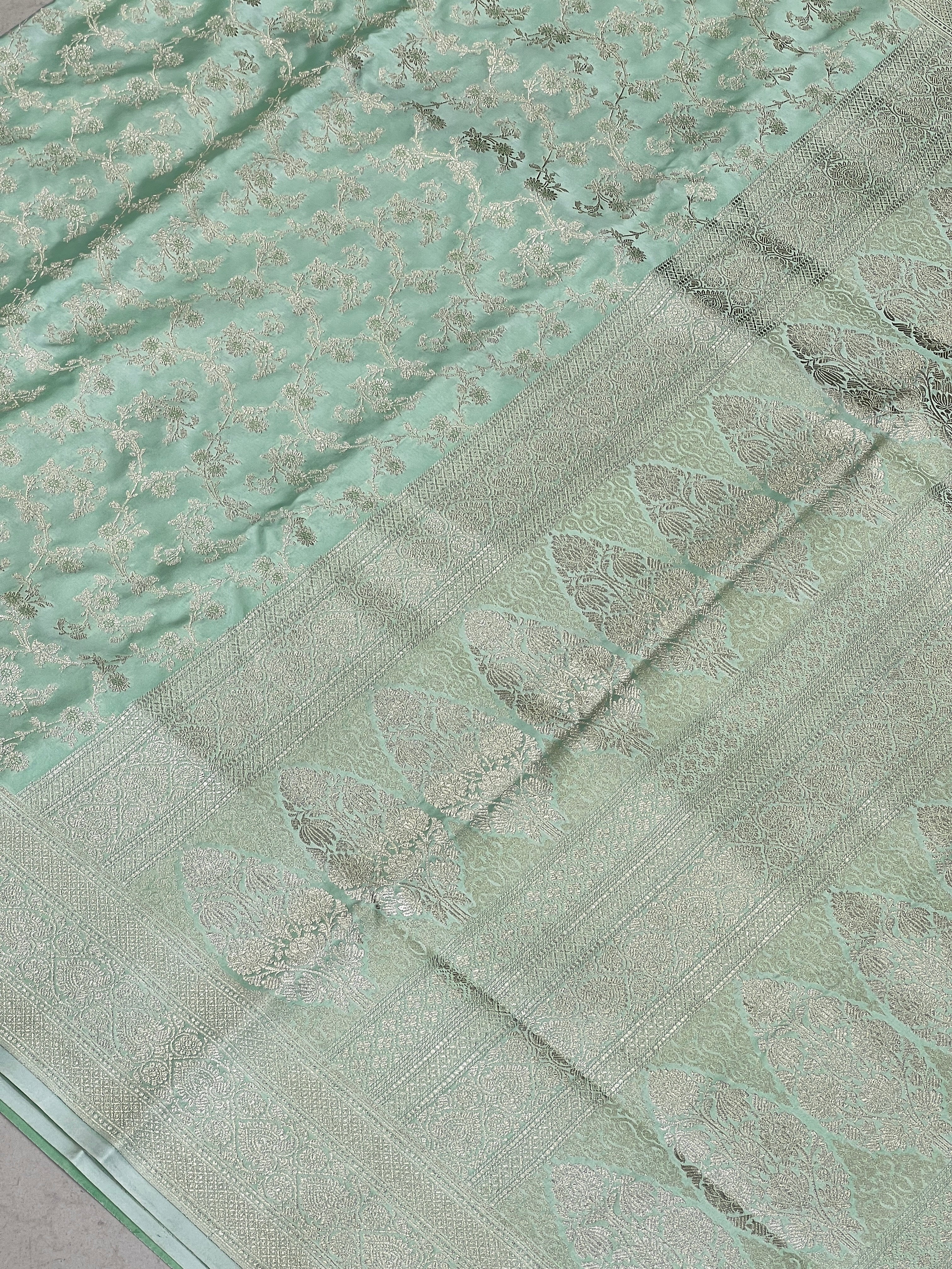 Pista Green Banarasi Silk Heart Border Saree