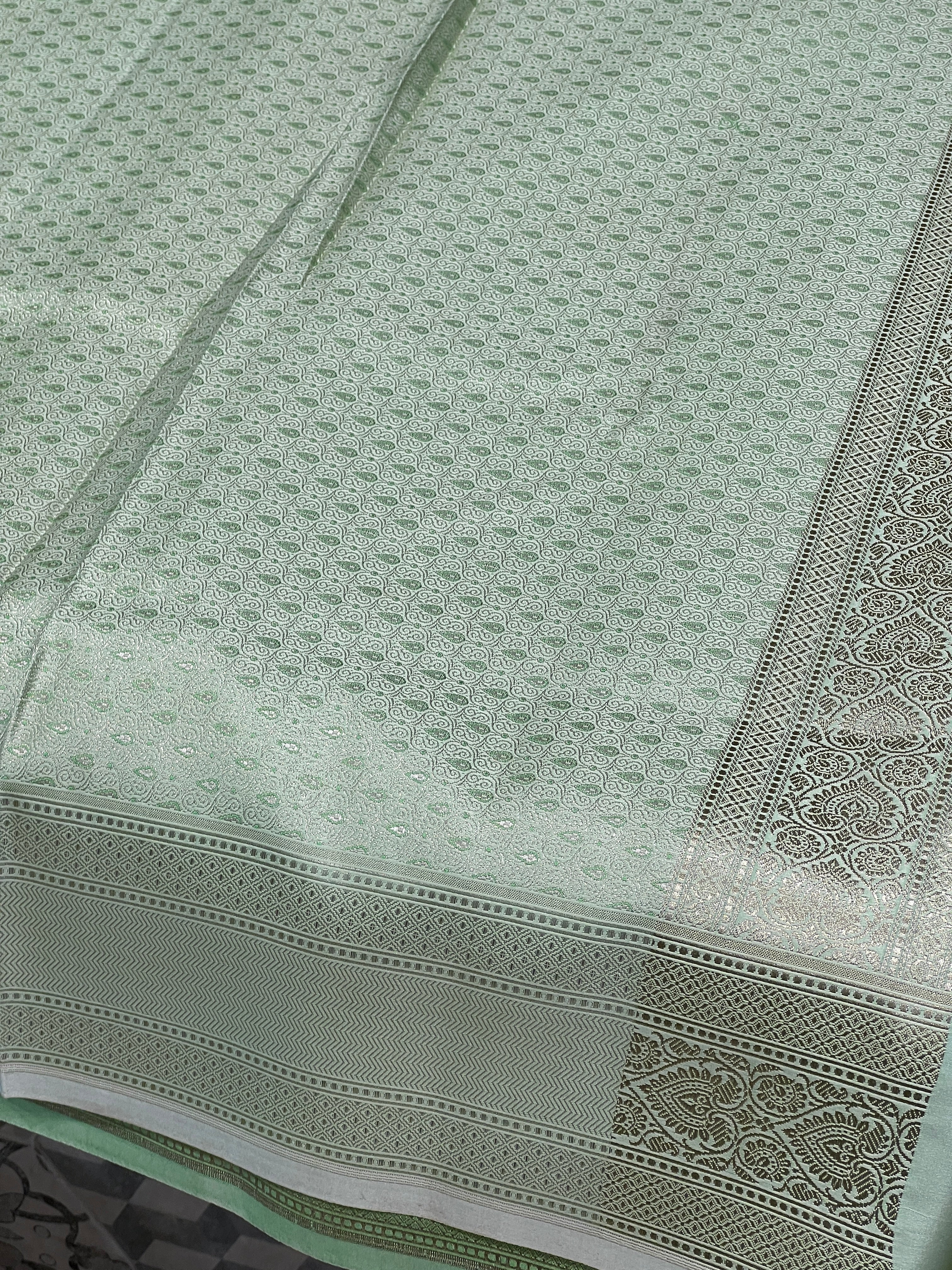 Pista Green Banarasi Silk Heart Border Saree