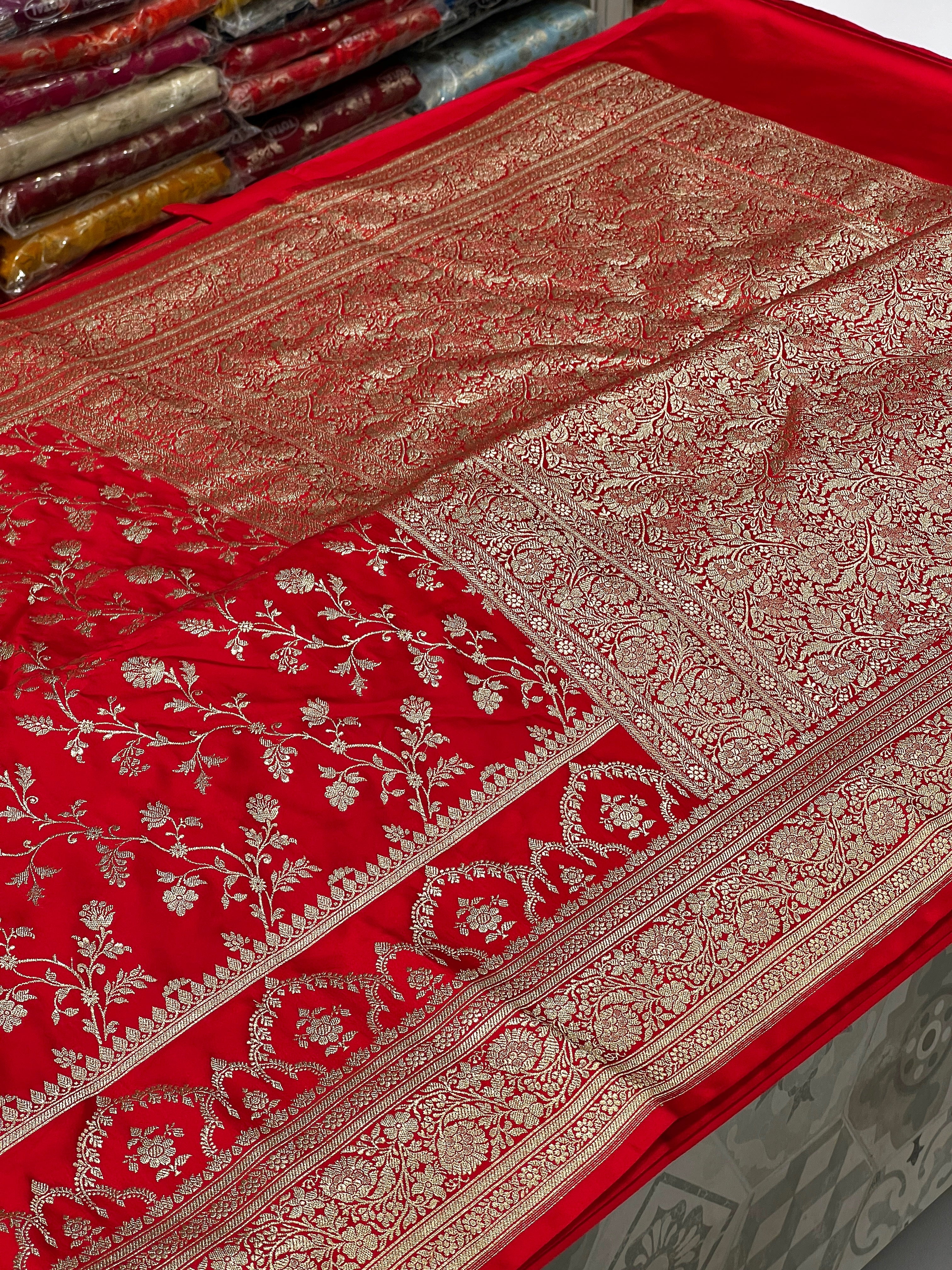 Red Banarasi Silk Crown Border Saree